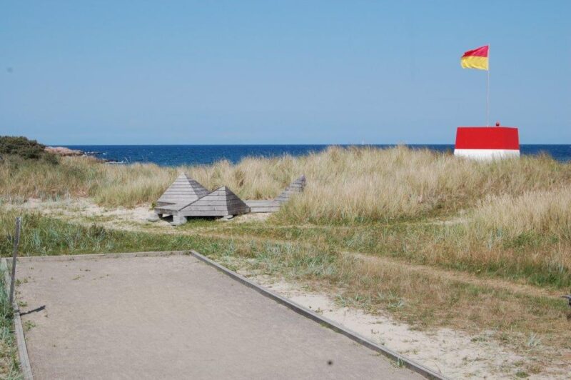 Petanquebane på Sandvig Strand